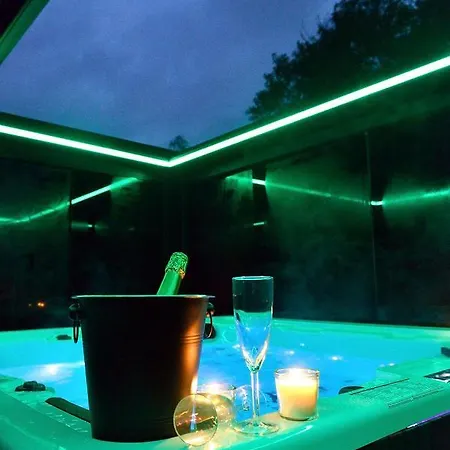 Suitedreams-jungle - * Luik